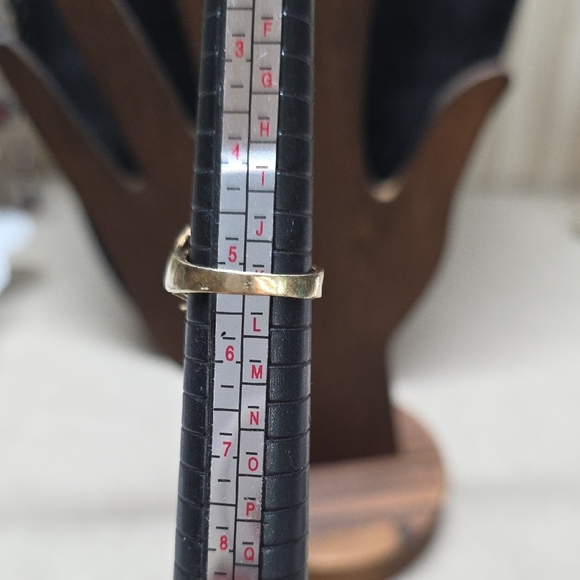 SANUK Teardrop Ruby Cluster Yellow 10K Gold Bypass Ring - Picture 6 of 6